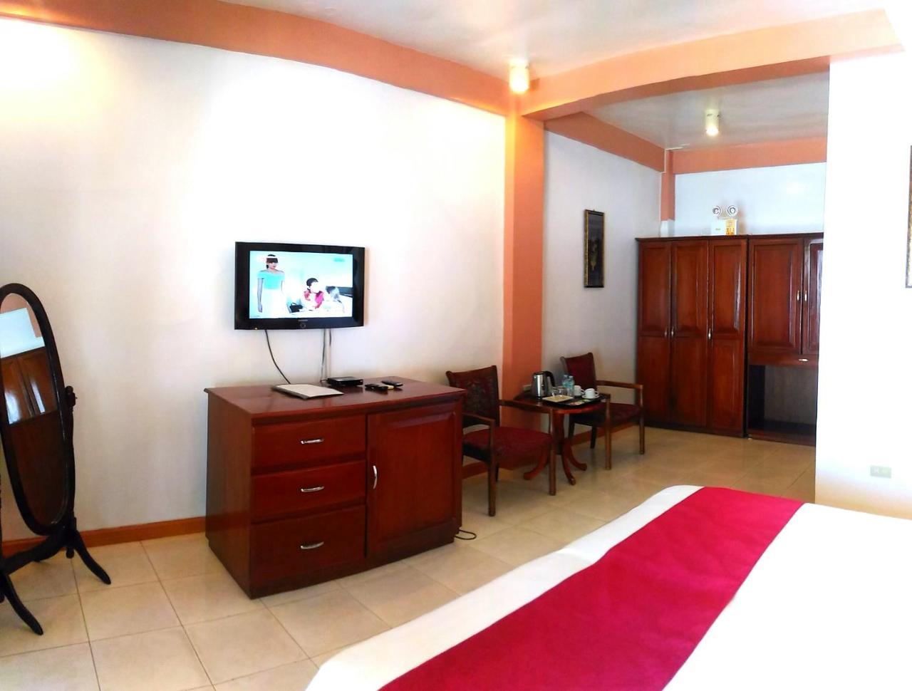 Anda White Resort