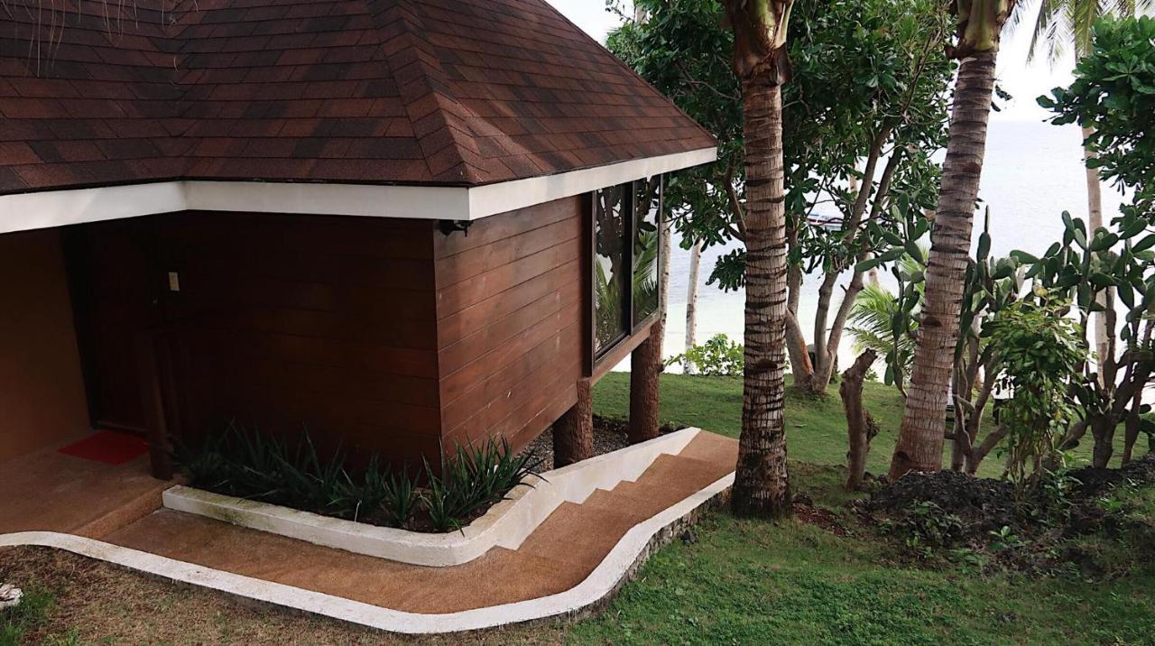 Anda White Resort 3*